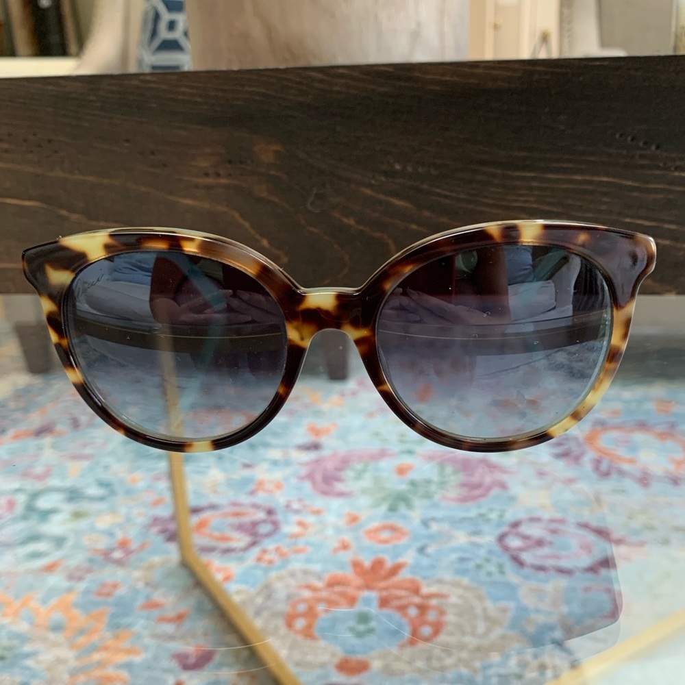 Gucci Women’s Cat Eye Sunglasses